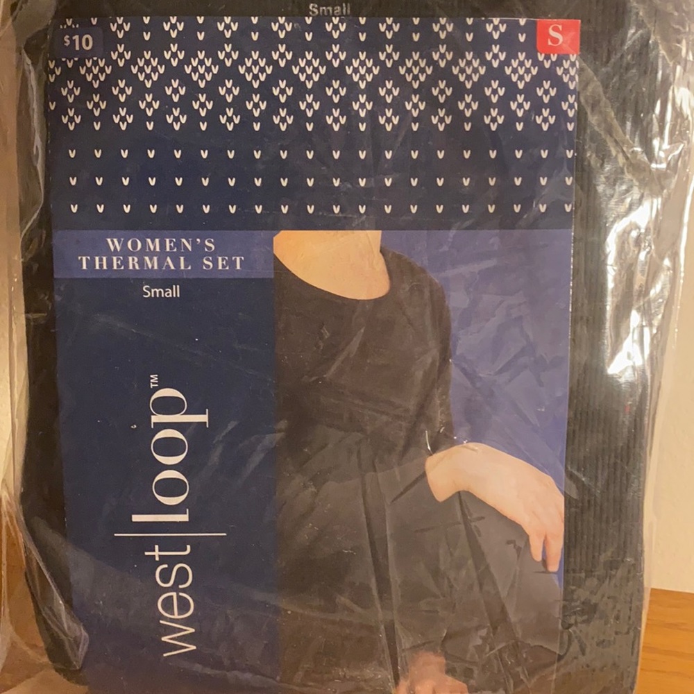 West loop woman  thermal set small